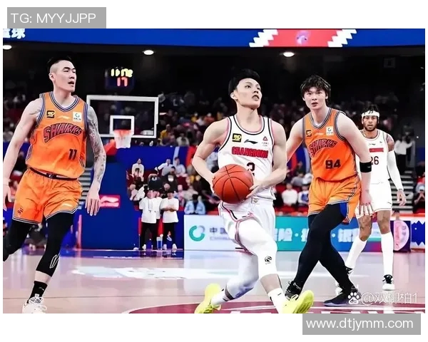 CBA精彩对决回放上海队与北控队的巅峰对抗全程回顾